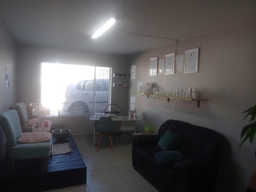 Commercial Property for Sale in Ferreira Town Eastern Cape